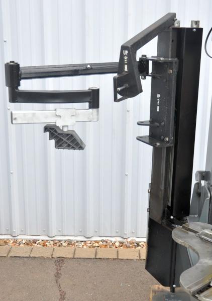 Reifenmontiermaschine GIULIANO S231 PAX Runflat Hilfsarm Reifenwechselmaschine